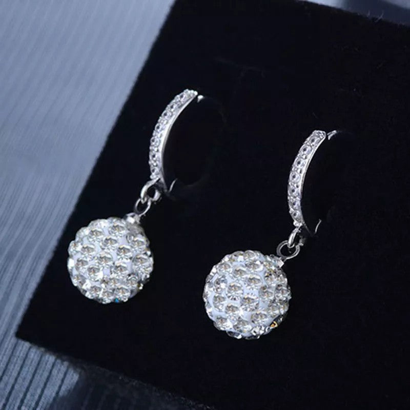 Zircon Diamond Ball Earrings
Stylish Round Earrings
Sparkling Zircon Balls
Sophisticated Round Earrings
Round Diamond Earrings
Refined Ball Earrings
Luxury Zircon Earrings
Luxurious Round Jewelry
Glamorous Diamond Balls
Elegant Zircon Jewelry
Elegant Diamond Studs
Delicate Diamond Earrings
Classic Zircon Diamond Earrings
Chic Diamond Ball Earrings